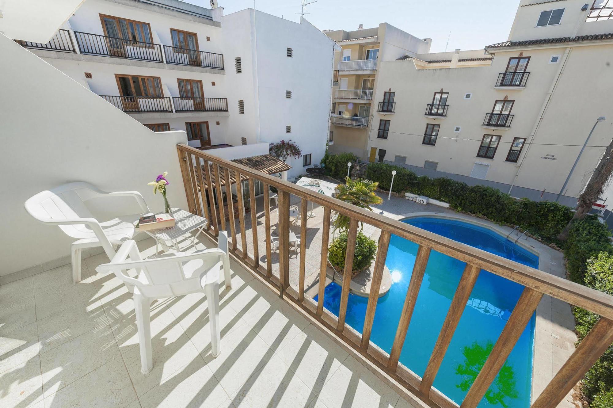 Hostal Casa Bauza Cala Ratjada  Luaran gambar
